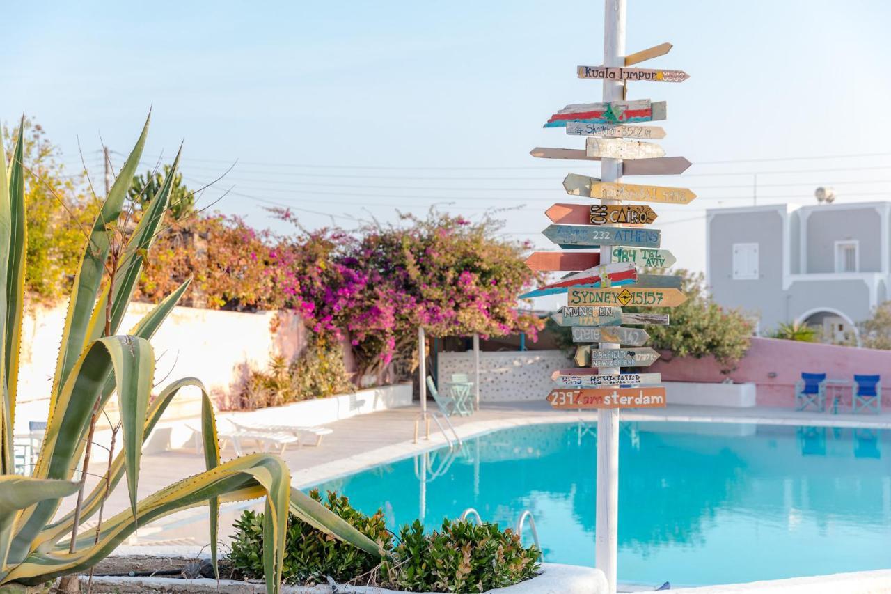 Caveland Hostel Karterados (Santorini)