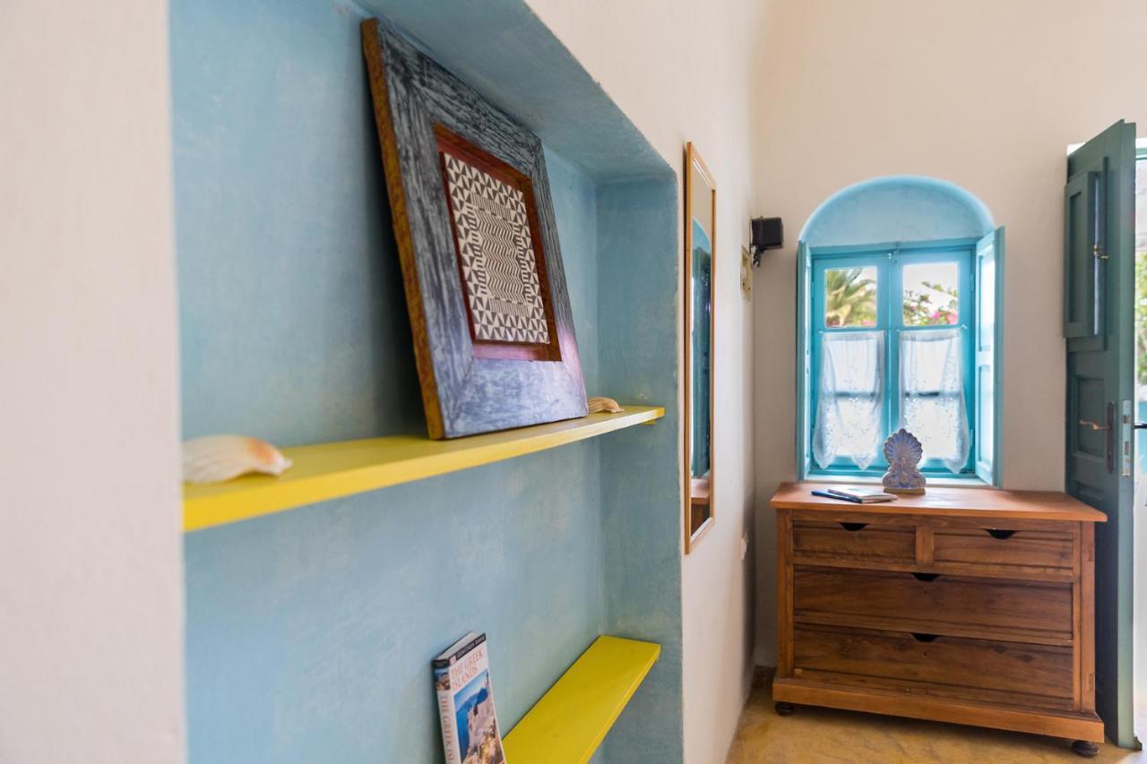 Caveland Hostel Karterados (Santorini)